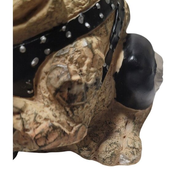 Toad Hollow "Biker Babe" Figurine Faux Stone Resin Statue Decorative Collectible - Picture 6 of 10